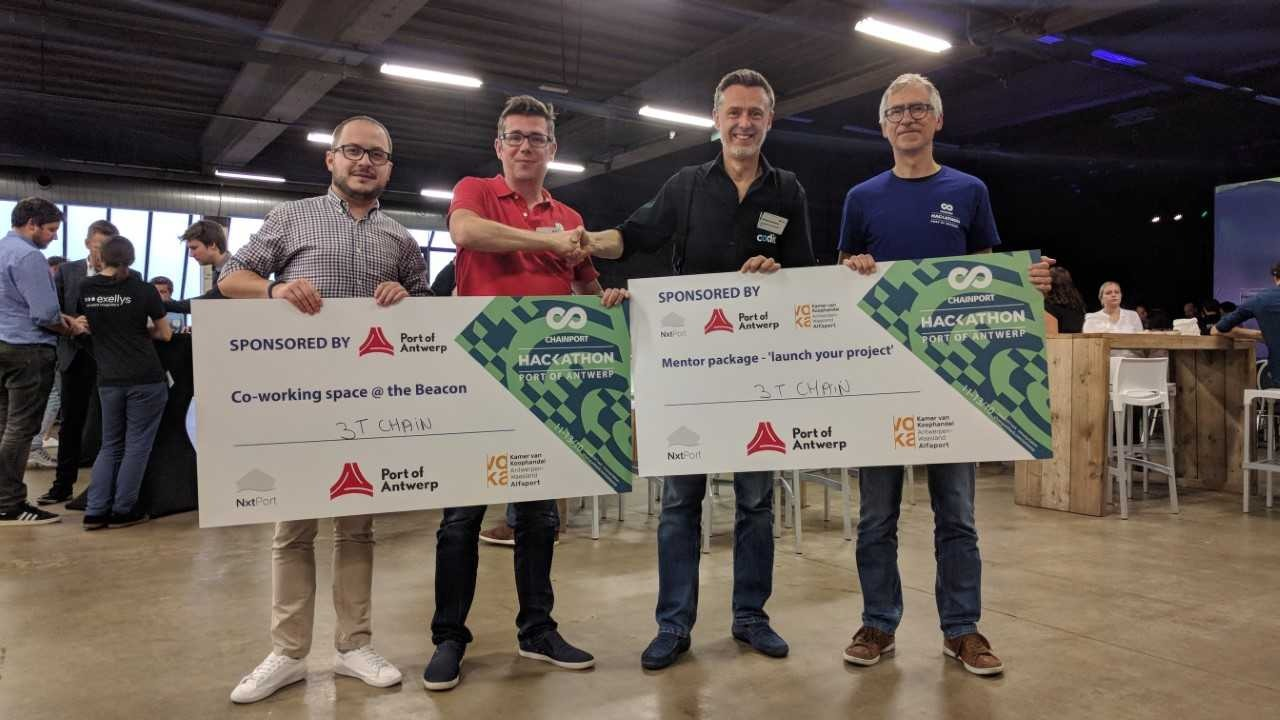 Codit T-minind ChainPORt hackathon IoT Blockchain